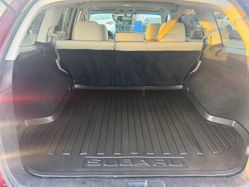 Subaru Outback 2.5i Limited 2011