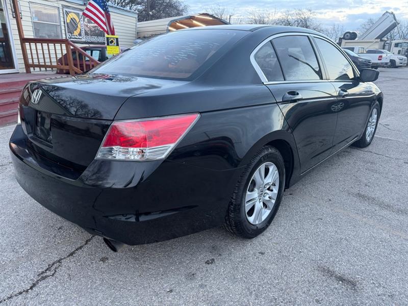 Honda Accord LX-P Sedan AT 2010
