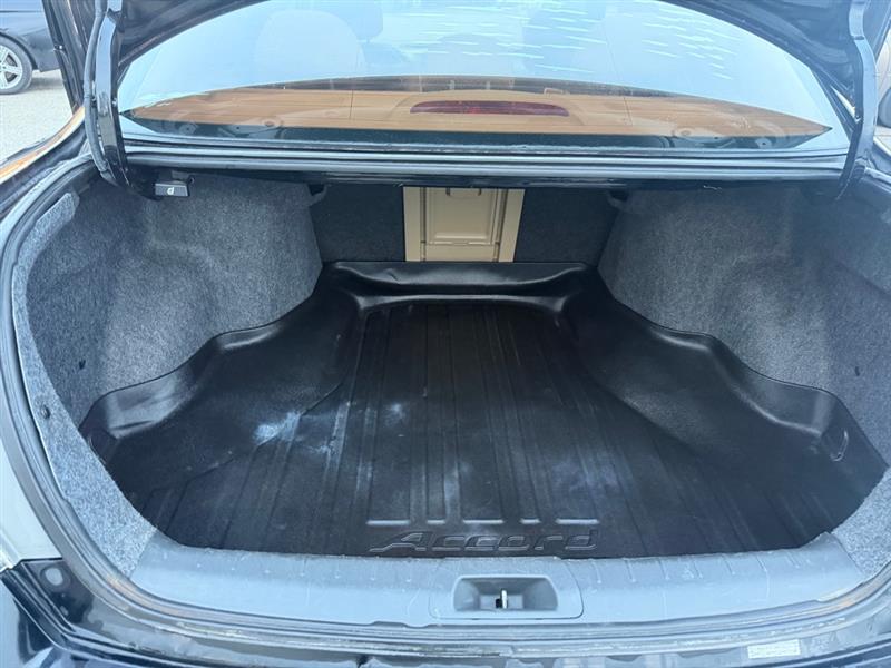 Honda Accord LX-P Sedan AT 2010