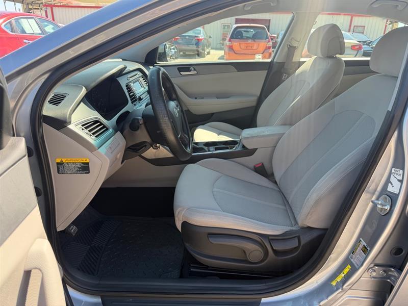Hyundai Sonata SE 2017