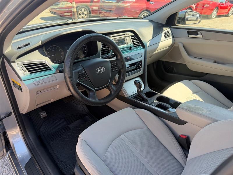 Hyundai Sonata SE 2017