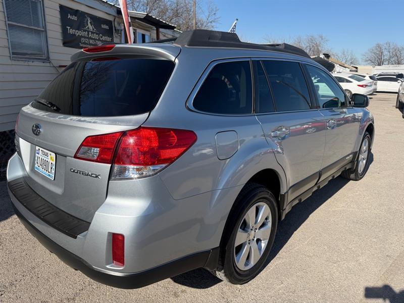 Subaru Outback 2.5i Premium 2012