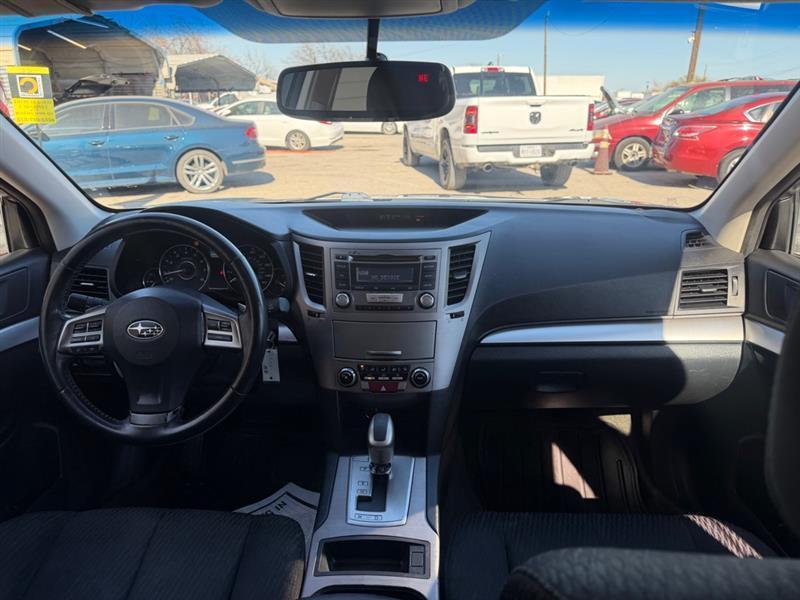 Subaru Outback 2.5i Premium 2012