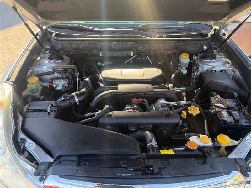 Subaru Outback 2.5i Premium 2012