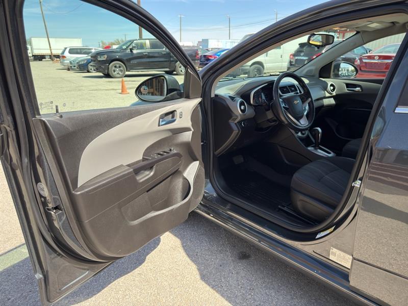 Chevrolet Sonic LT Auto Sedan 2020