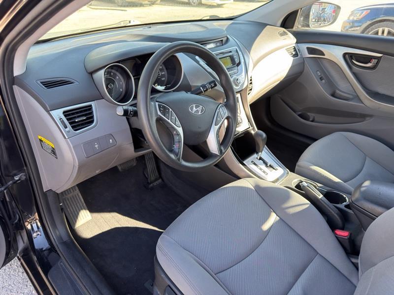 Hyundai Elantra GLS A/T 2011