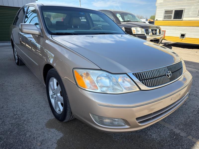 Toyota Avalon XL 2001