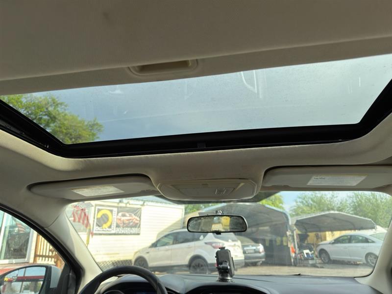 Ford Focus SE Sedan 2013