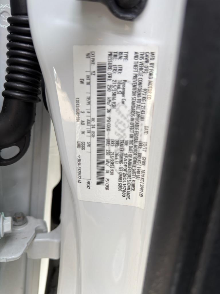 Ford Focus SE Sedan 2013