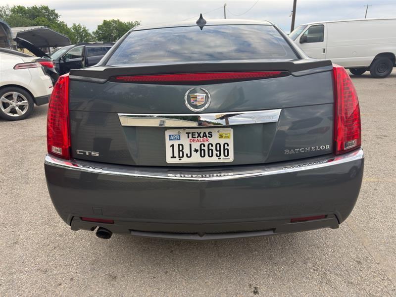 Cadillac CTS 3.0L Luxury 2011