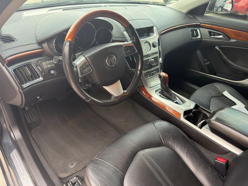 Cadillac CTS 3.0L Luxury 2011