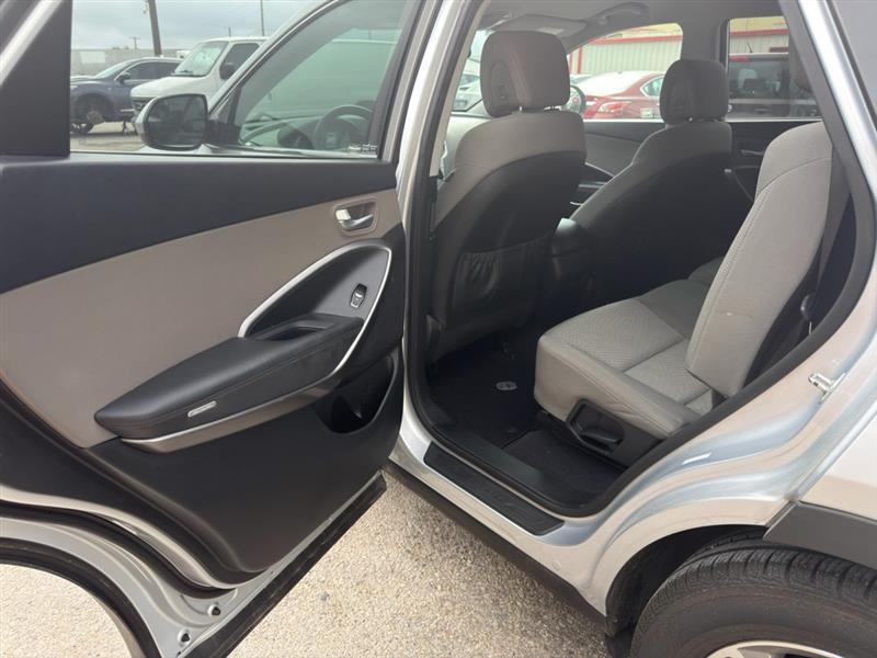 Hyundai Santa Fe SE FWD 2018