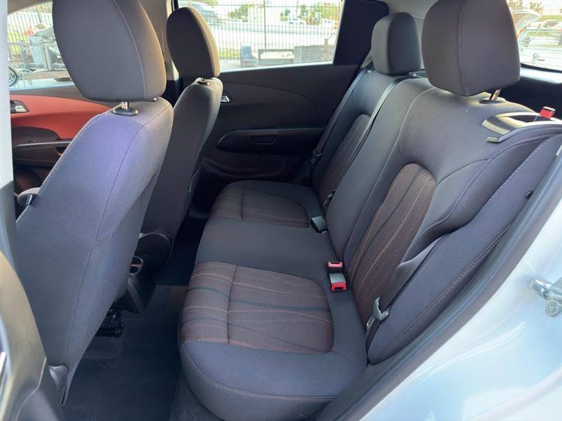 Chevrolet Sonic LT Auto 5-Door 2013