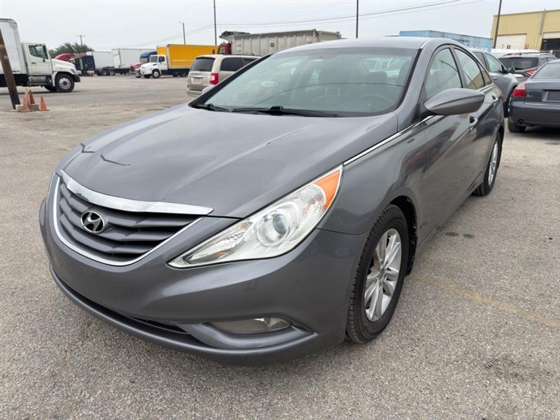 Hyundai Sonata GLS 2013