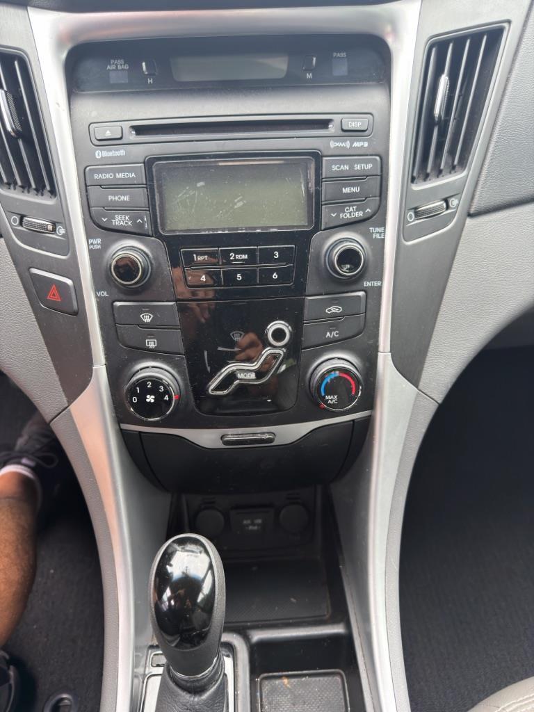 Hyundai Sonata GLS 2013