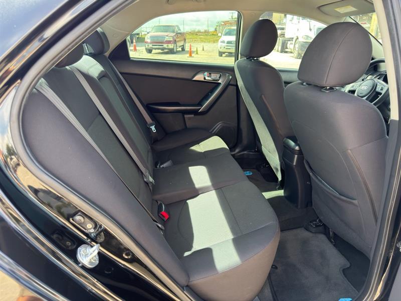 Kia Forte EX 2013