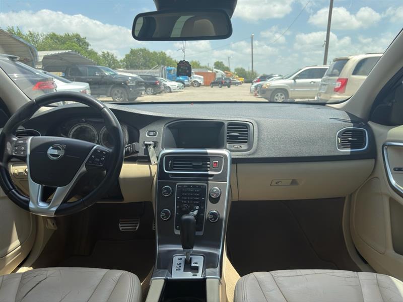 Volvo S60 T5 2012