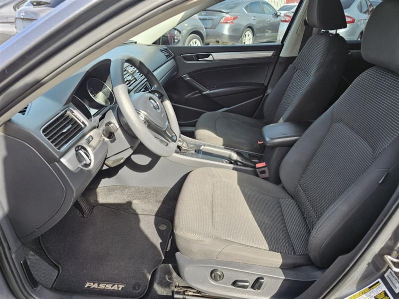 Volkswagen Passat S 2018