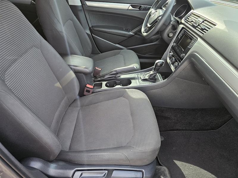 Volkswagen Passat S 2018