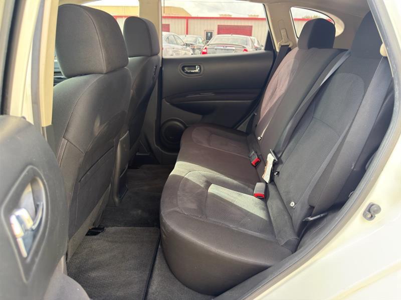 Nissan Rogue Select S 2WD 2015