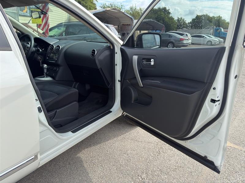 Nissan Rogue Select S 2WD 2015