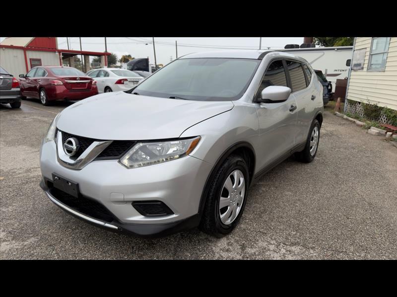 2016 Nissan Rogue S 2WD