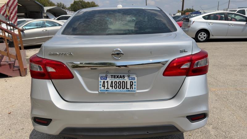 Nissan Sentra SR 2019