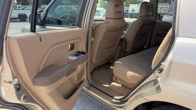 2004 Honda Pilot EX - Photo 10