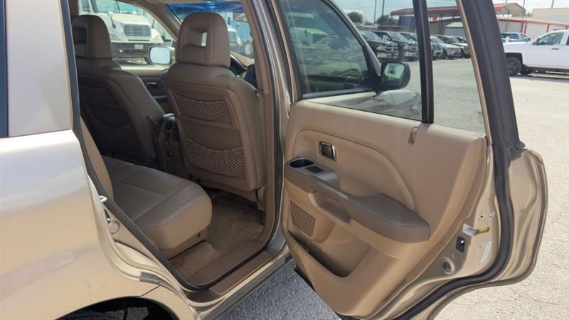 2004 Honda Pilot EX - Photo 15