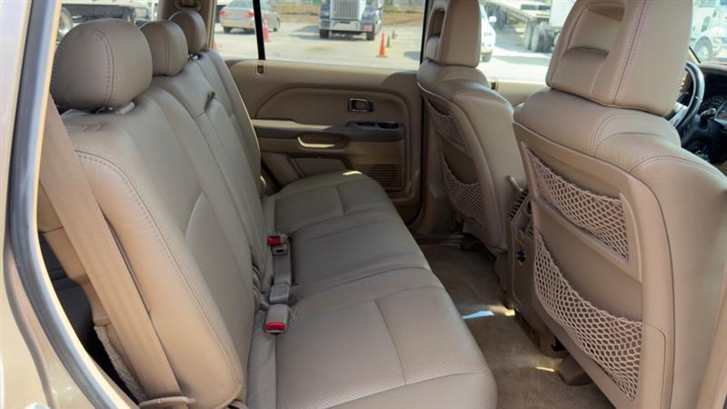 2004 Honda Pilot EX - Photo 16