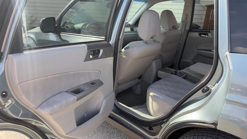 Subaru Forester 2.5X Premium 2010