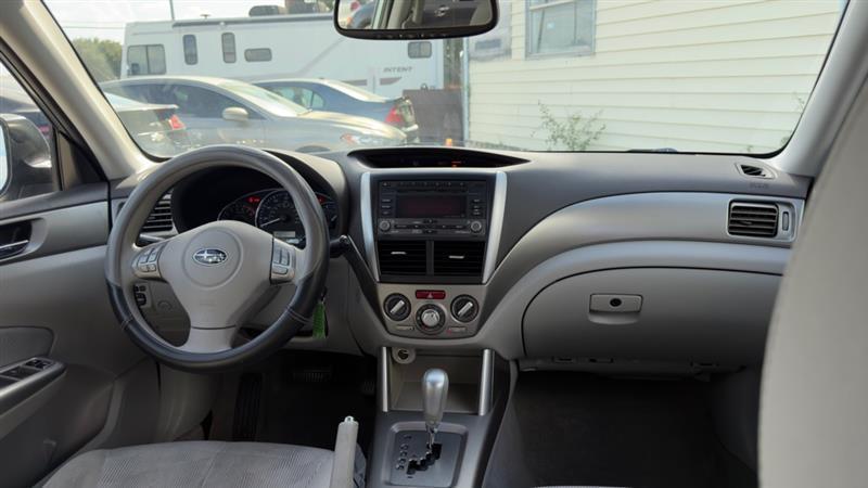 Subaru Forester 2.5X Premium 2010