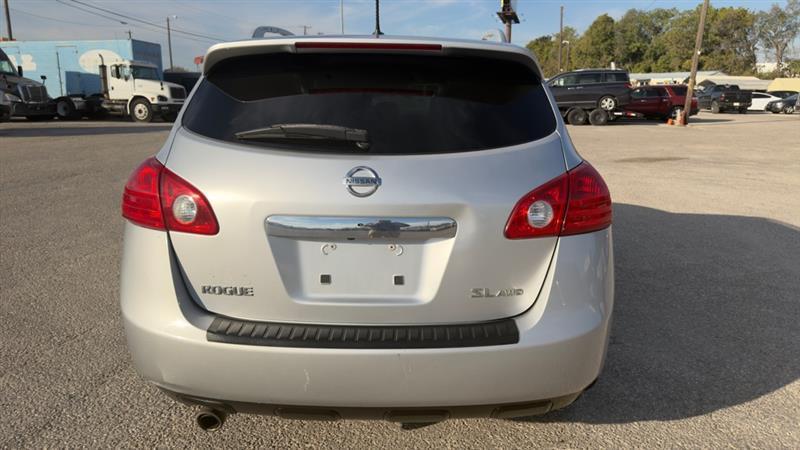 Nissan Rogue SV AWD 2013