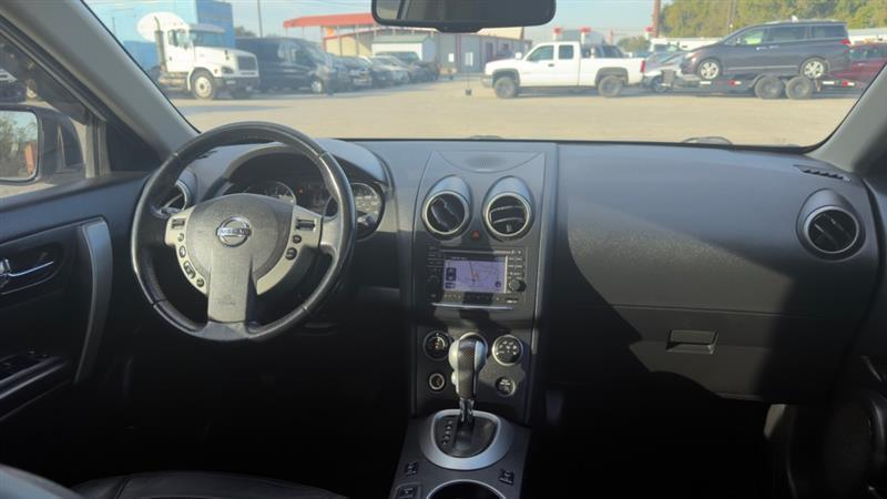 Nissan Rogue SV AWD 2013