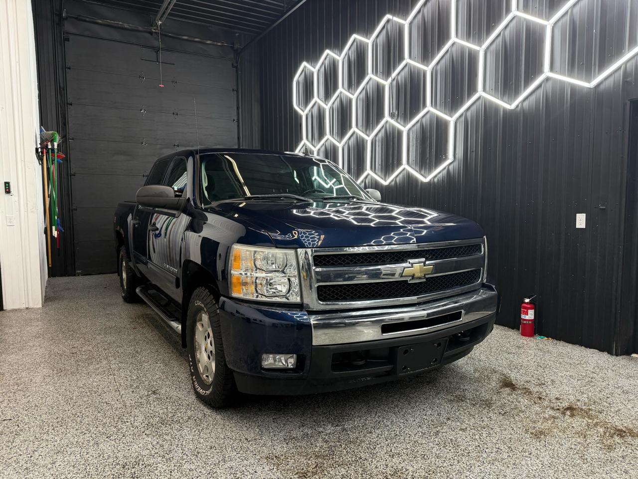 2011 Chevrolet Silverado 1500 LT Crew Cab 4WD