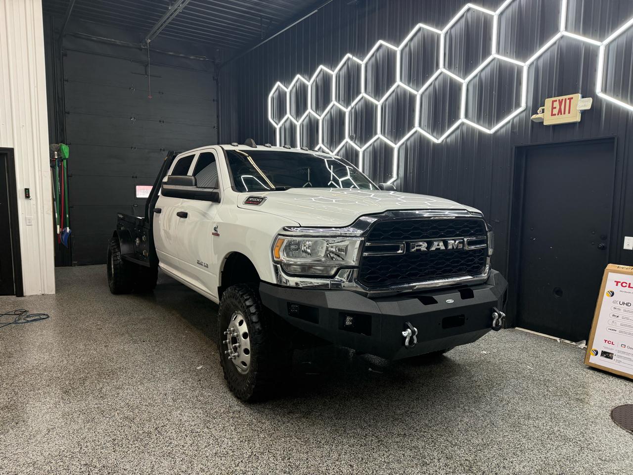 2019 RAM 3500 Tradesman Crew Cab 4WD DRW