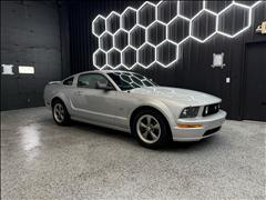 2005 Ford Mustang 