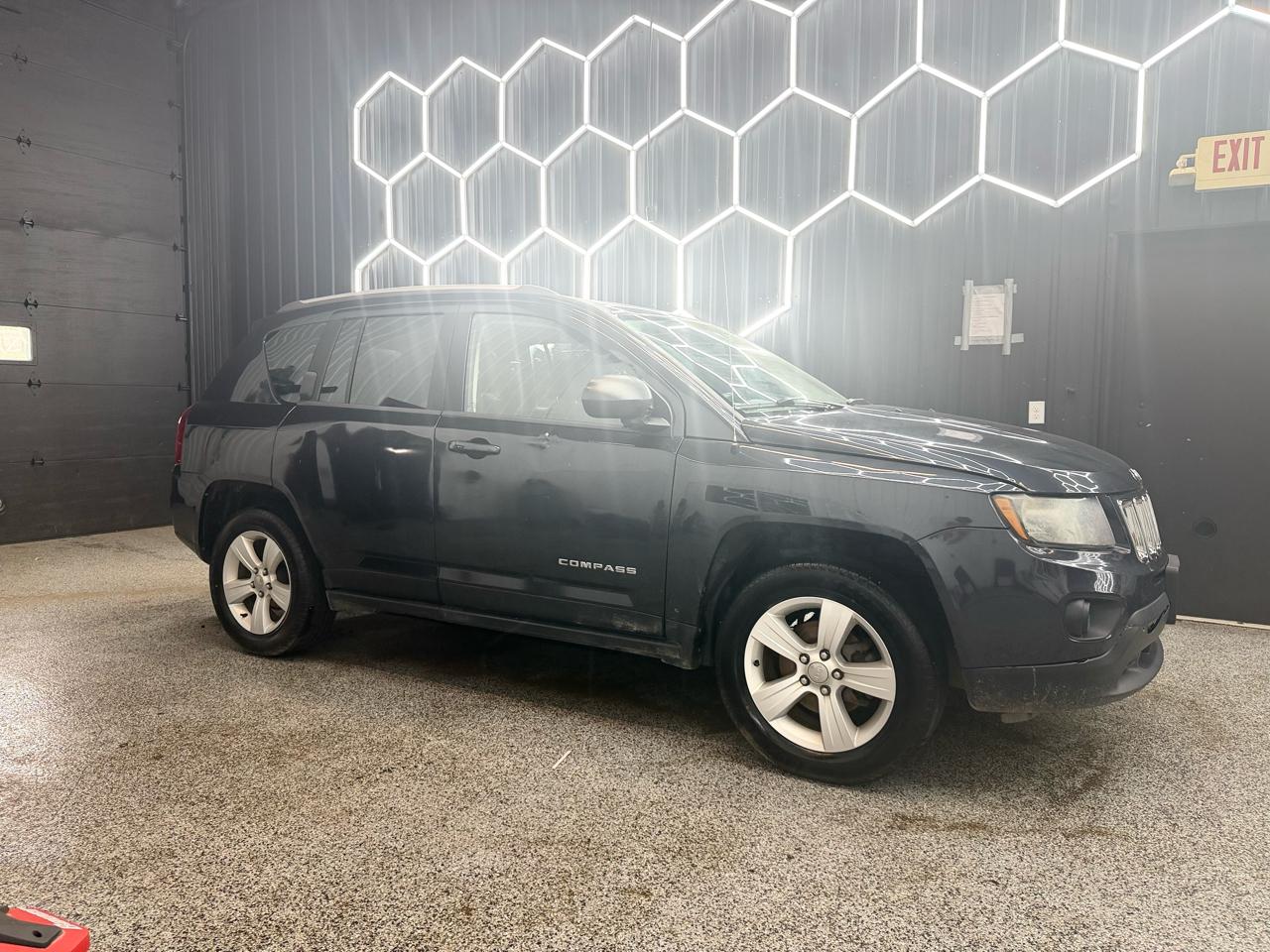 2015 Jeep Compass Sport Altitude Edition 4X4's photo