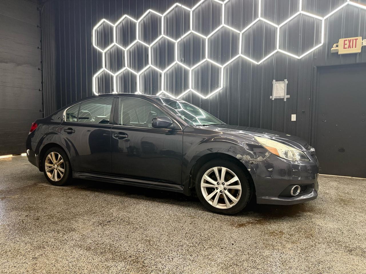 2013 Subaru Legacy 2.5i Limited CVT PZEV's photo