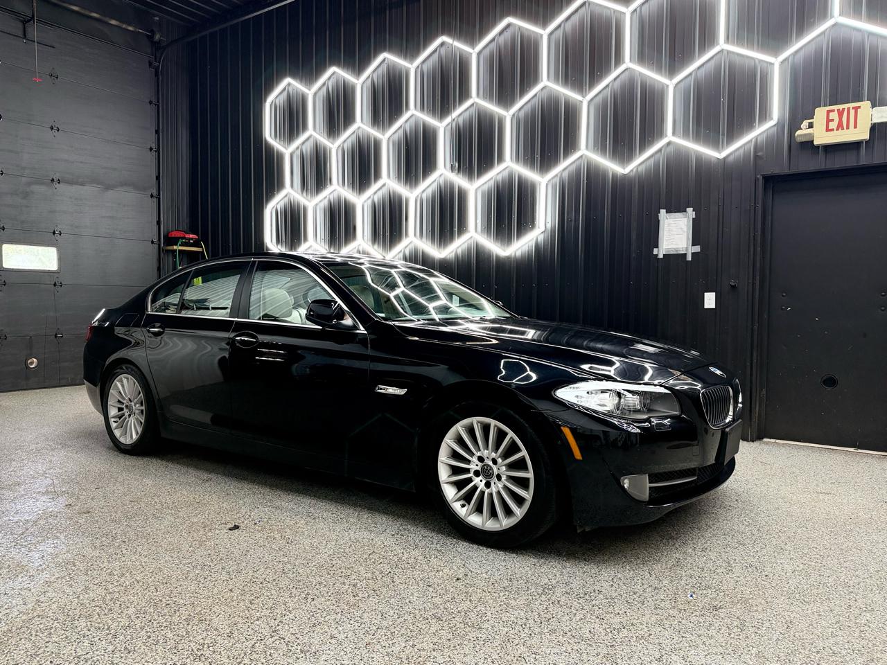 2013 BMW 5 Series 