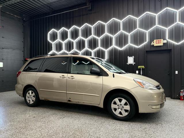 Brown (TAN) 2005 Toyota Sienna Minivan Front-Wheel Drive Automatic