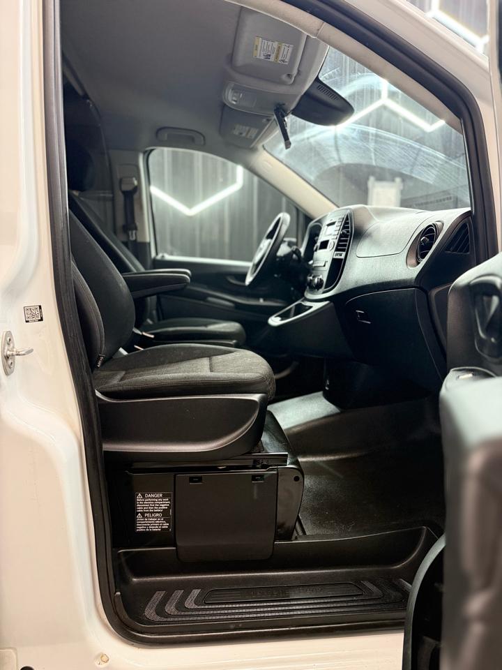 2017 Mercedes-Benz Metris Cargo Van Base - Photo 10