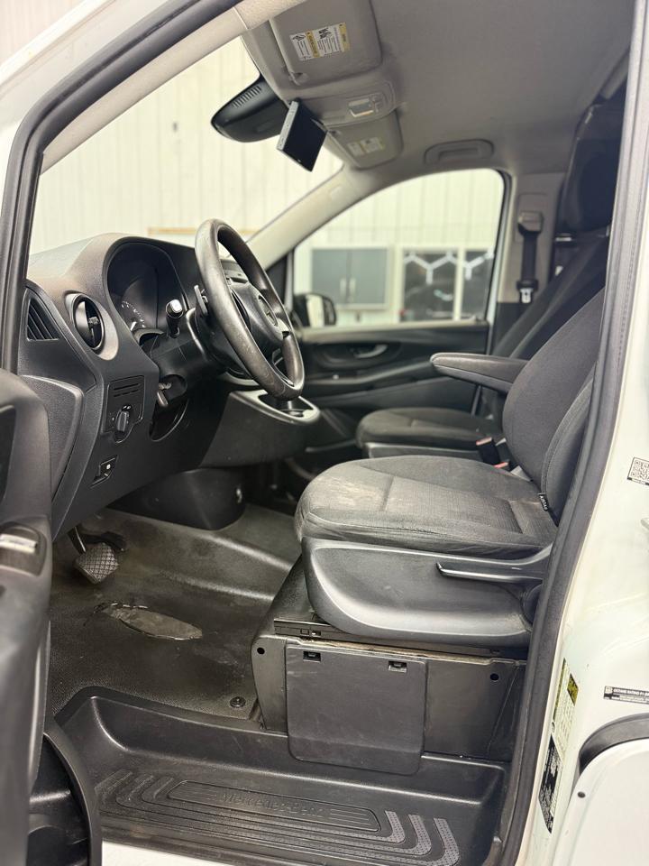 2017 Mercedes-Benz Metris Cargo Van Base - Photo 11