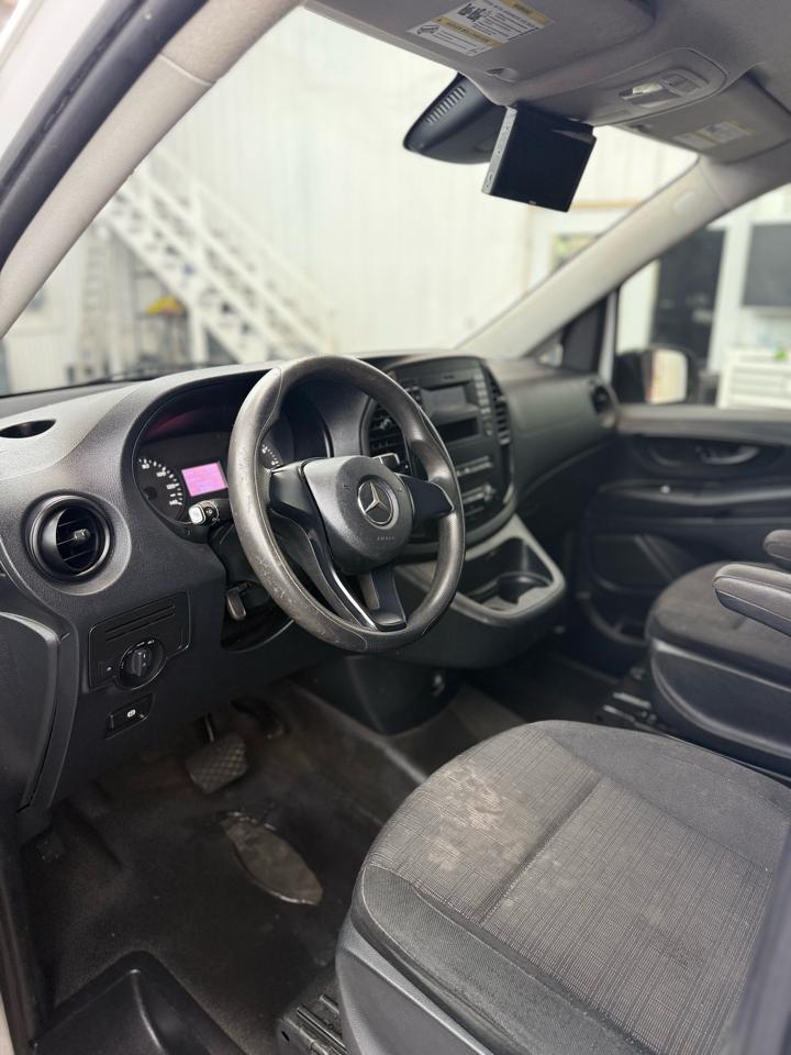 2017 Mercedes-Benz Metris Cargo Van Base - Photo 12