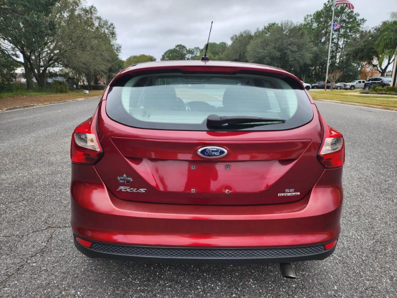 Ford Focus SE Hatch 2014