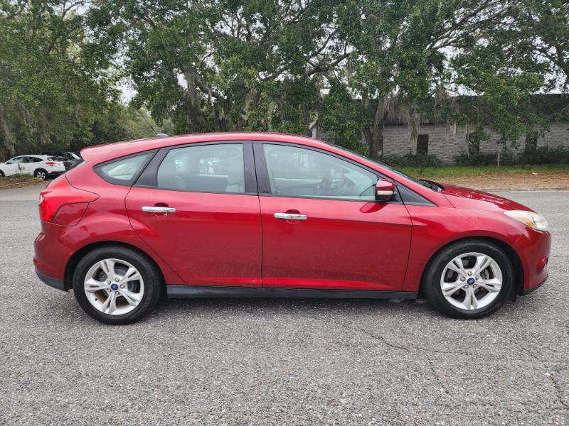 Ford Focus SE Hatch 2014