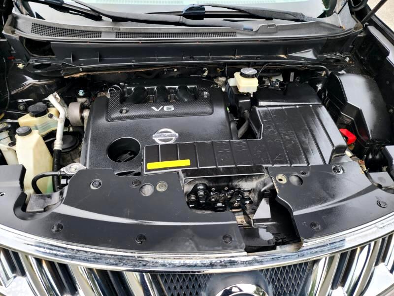 Nissan Murano S 2010