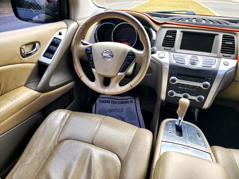 Nissan Murano S 2010