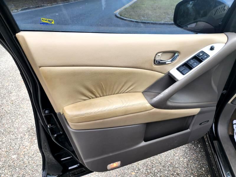 Nissan Murano S 2010