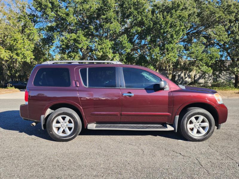 Nissan Armada SV 4WD 2015
